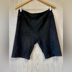 She + Sky Black Faux Suede Shorts Size L NWOT